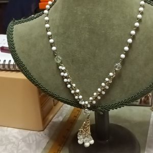 VINTAGE SINGLE TO DOUBLE STRAND WHITE BEADED & AB CRYSTAL TASSEL NECKLACE